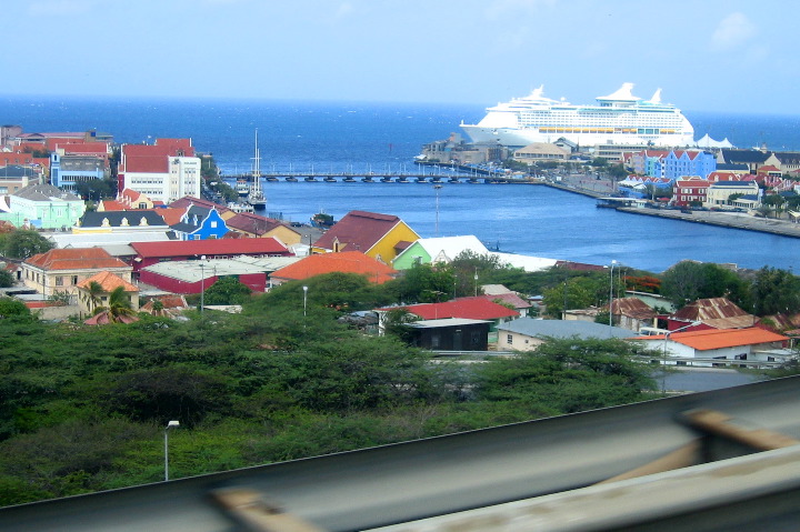 Ship in port at Willemstad
